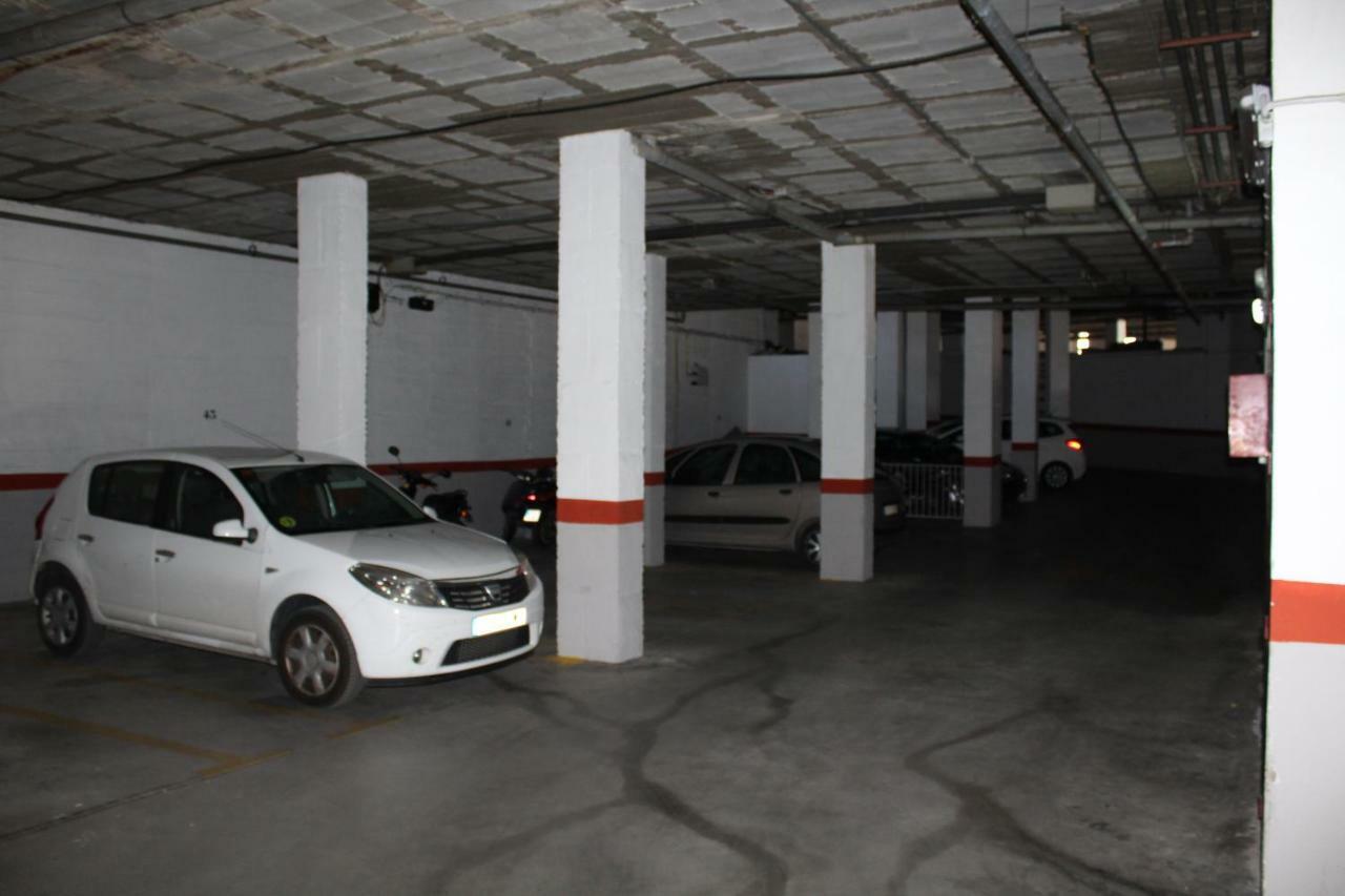 Apartamento Con Parking Gratuito Málaga Kültér fotó
