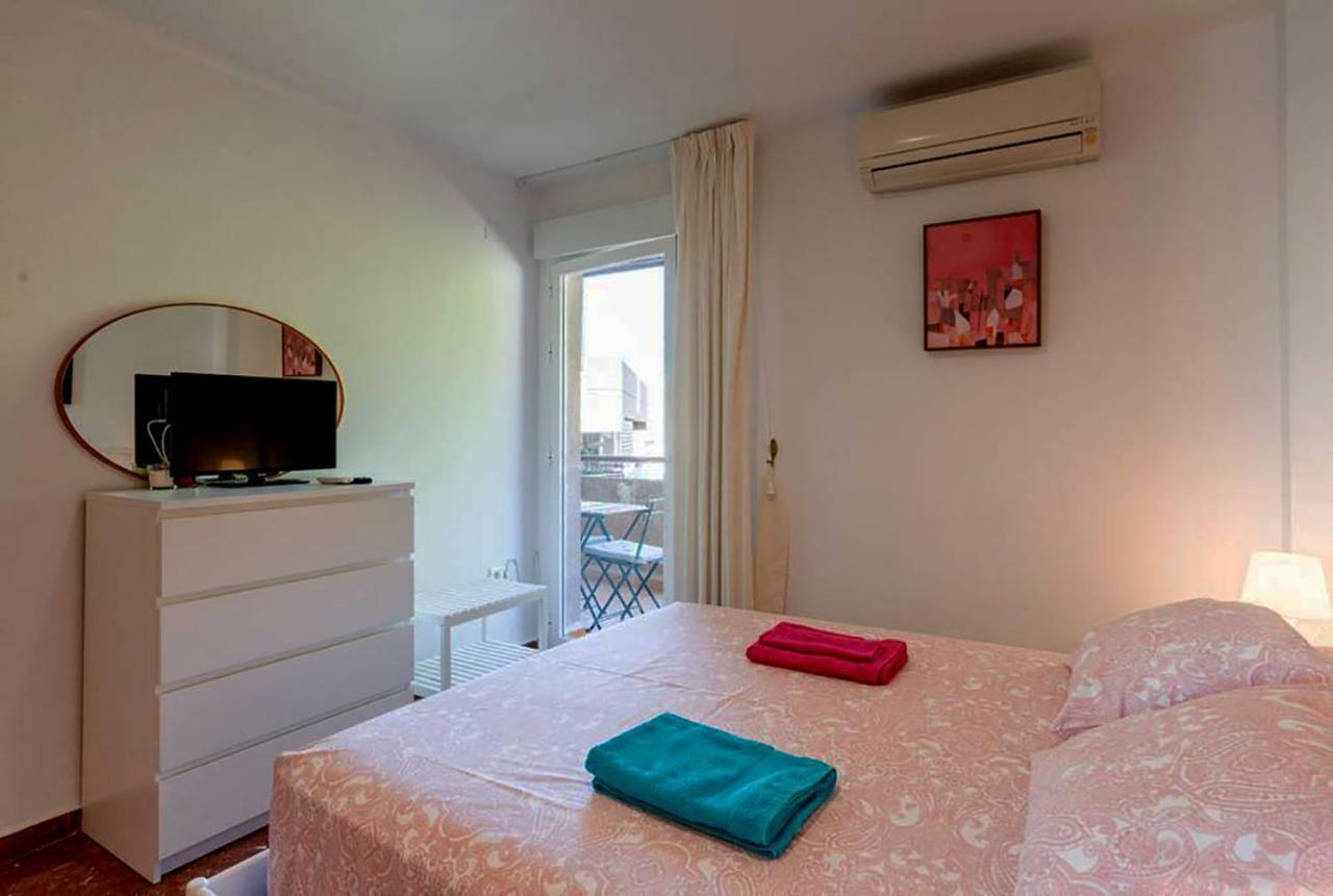 Apartamento Con Parking Gratuito Málaga Kültér fotó
