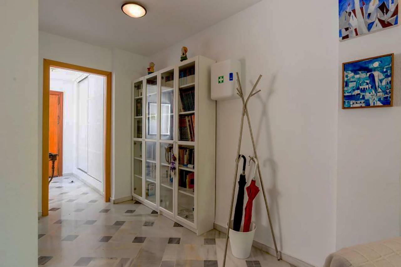 Apartamento Con Parking Gratuito Málaga Kültér fotó