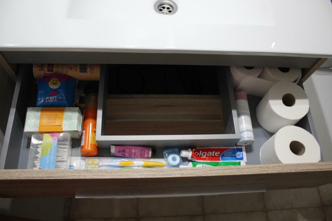 Apartamento Con Parking Gratuito Málaga Kültér fotó